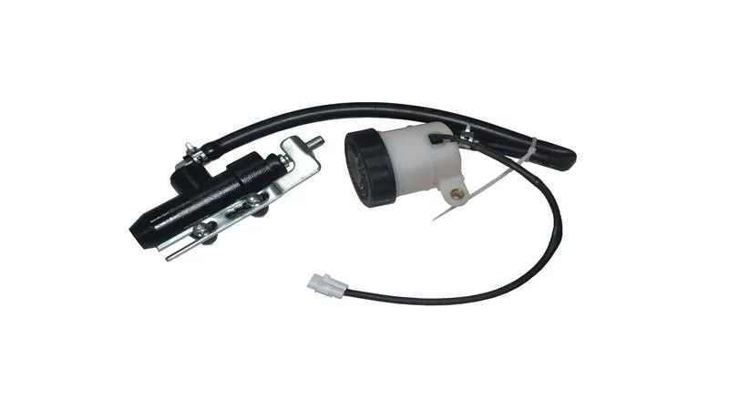 Kuba TRV350 Fren Merkez Pompası