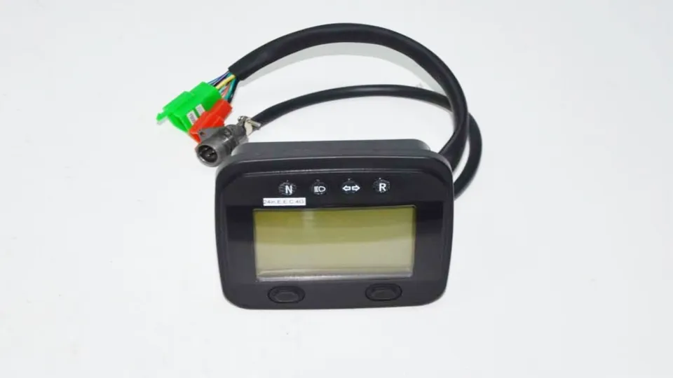 Kuba LH 400 (2015–2019) K.m Saati